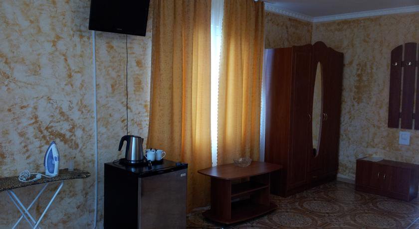 Гостиница Vitalina Guest House Малореченское